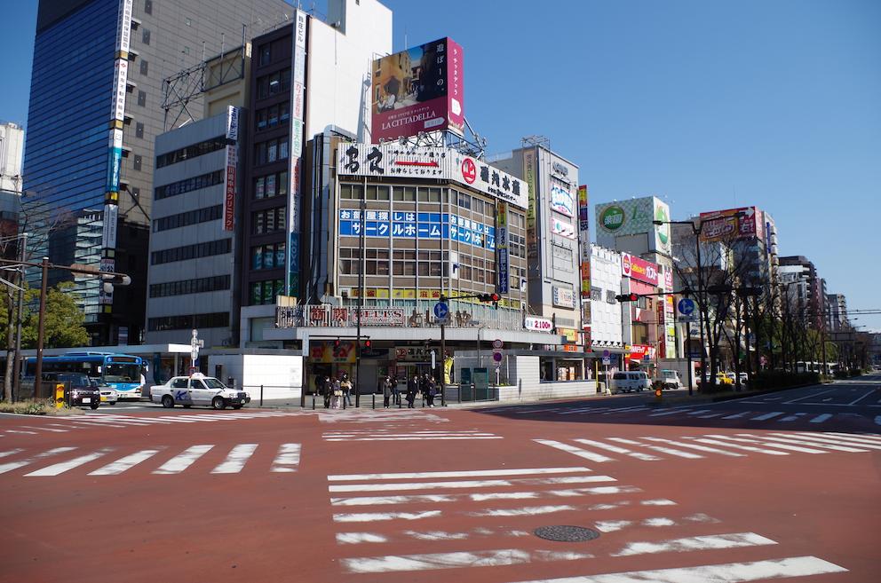 交差点と物件の位置関係